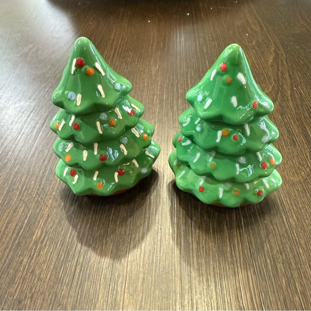 Festive Green and Red Holiday Decor Trees Salt & Pepper Shakers